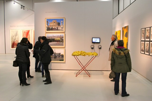 © Wilhelm Roseneder, Renate Egger. Goldene Erweiterung/Golden expansion. Schnittpunkt Burgenland. Landesgalerie Burgenland. Eisenstadt, Burgenland, Austria 2012-2013