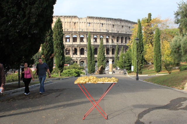 © Renate Egger and Wilhelm Roseneder. Goldene Erweiterung/Golden expansion. Street art project - temporary installation in public space. Artist in Residence. Colosseum. Rome, Italy, 2011